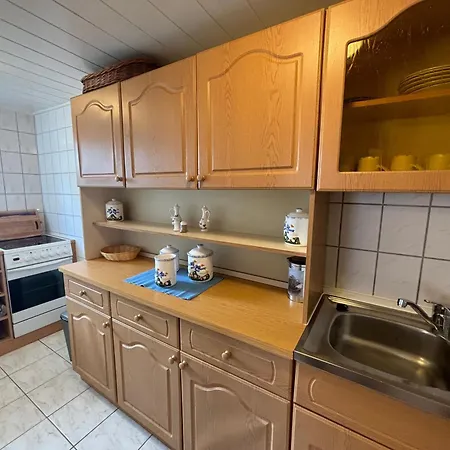 Moelschow Auf Usedom Mit Einem Garten Und W-lan Appartamento *