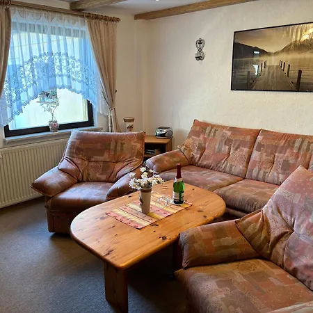 Moelschow Auf Usedom Mit Einem Garten Und W-lan Appartamento